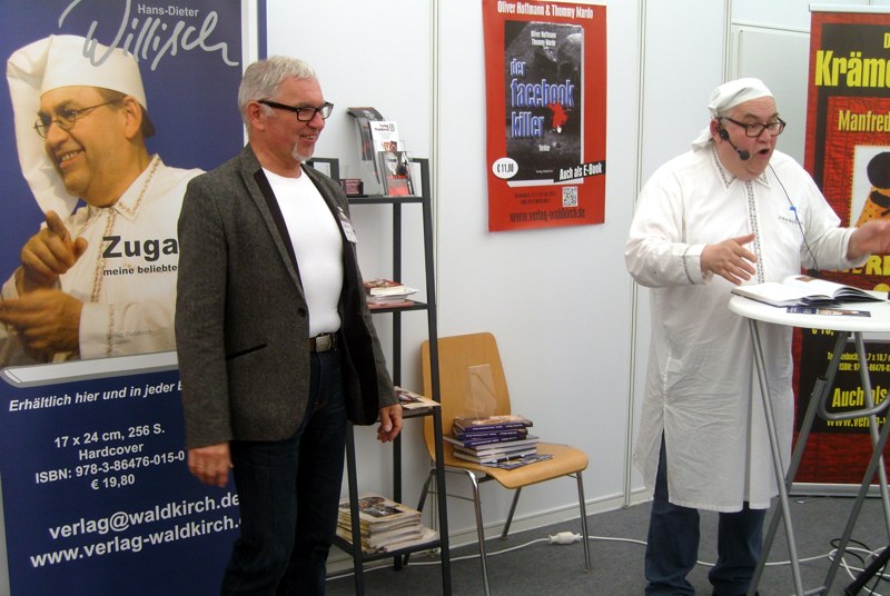 Maimarkt2013_Willisch-Kraemer_lesen.jpg